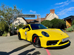 Porsche 911 Carrera 4 GTS