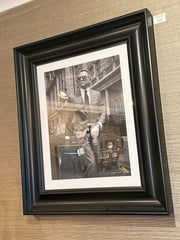 ART CAVE - JAMES BOND ROGER MOORE / DANIEL CRAIG 007