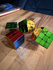 SHINY RUBIX CUBE PUZZLE