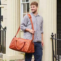 LEATHER HOLD-ALL GYM BAG