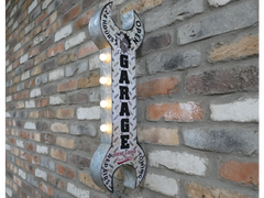 MAN CAVE BAR / GARAGE / BEER LIGHT UP SIGN ** BEST SELLING **