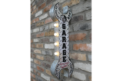 MAN CAVE BAR / GARAGE / BEER LIGHT UP SIGN ** BEST SELLING **