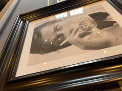 ART CAVE - JAMES BOND ROGER MOORE / DANIEL CRAIG 007 - The Man Cave Broadway