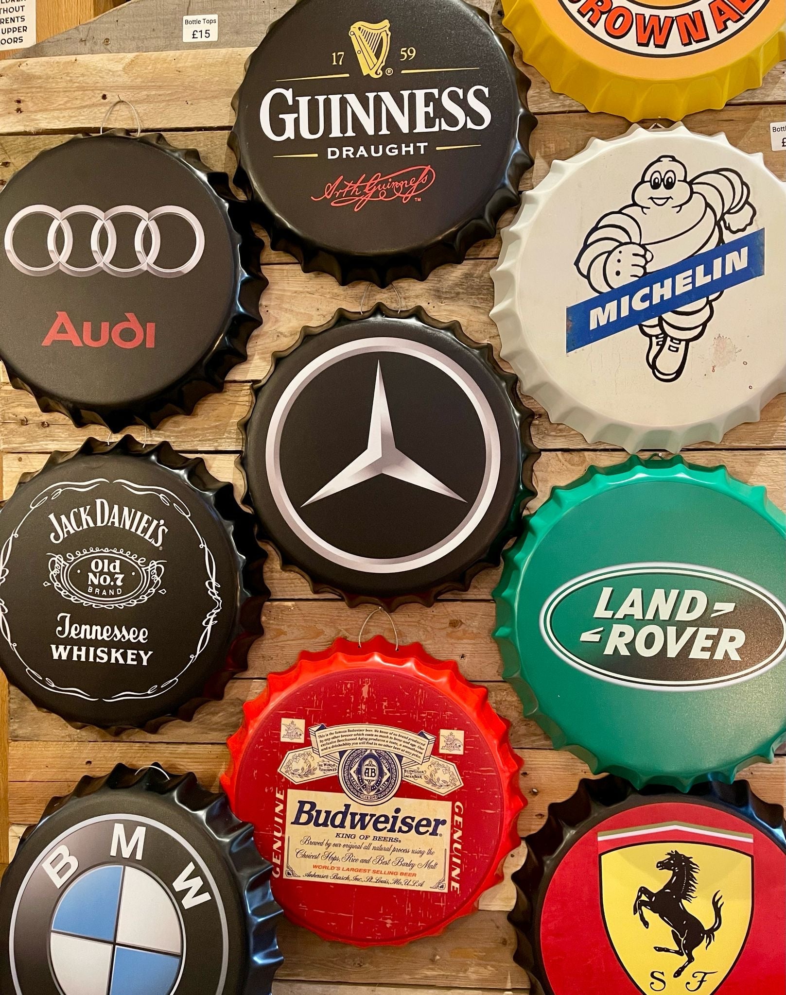 MAN CAVE CAR TIN BAR CAR BOTTLE TOPS - The Man Cave Broadway