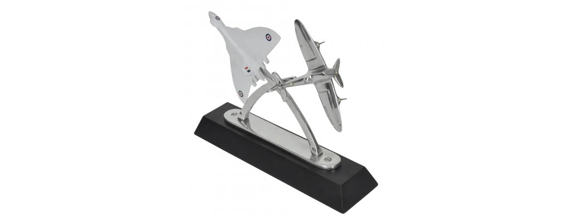 SPITFIRE / VULCAN AIRCRAFT/ PLANE MODEL - The Man Cave Broadway