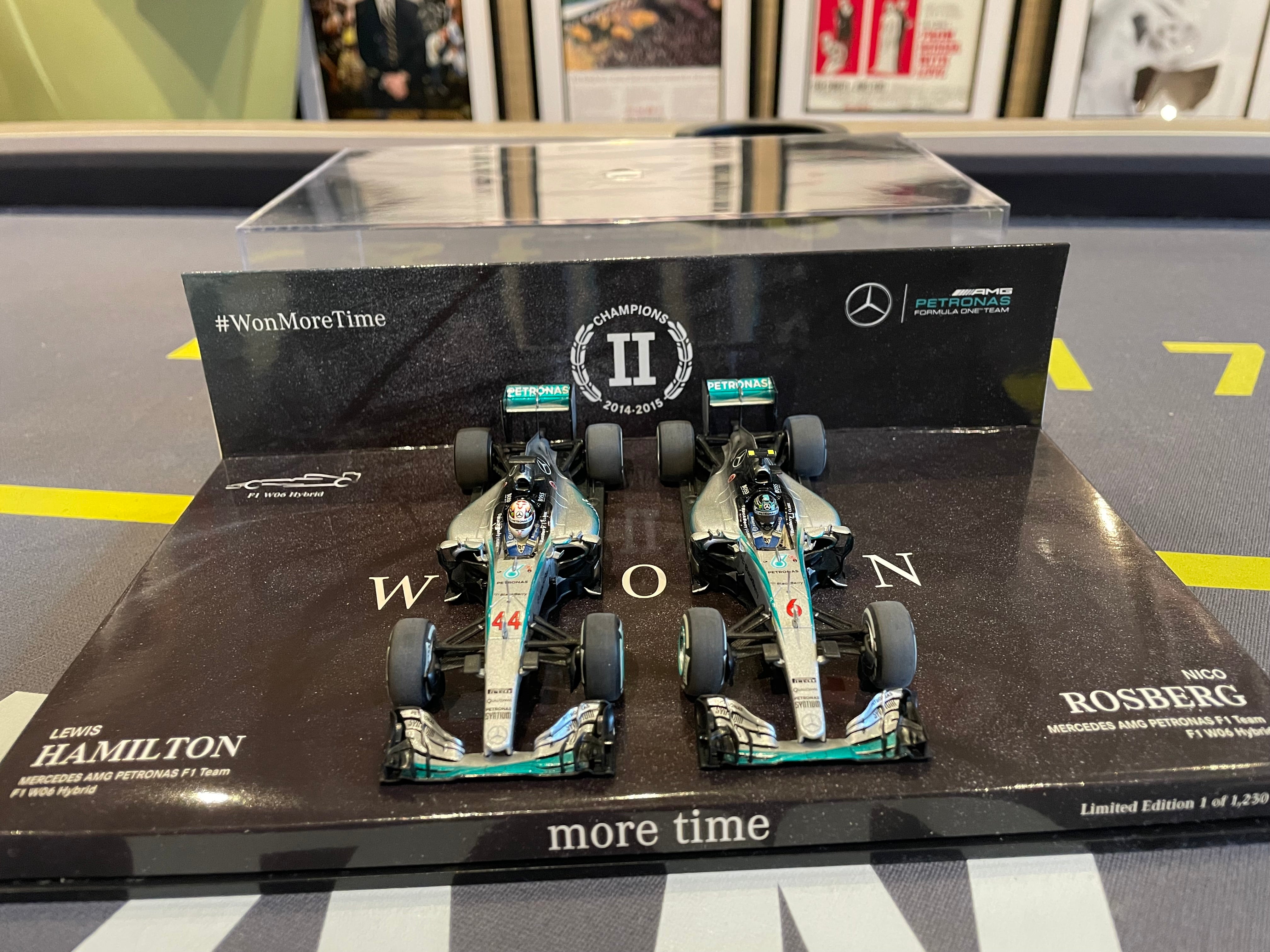 Minichamps Mercedes AMG F1 Hamilton - Rosberg W06 2015 1:43 Boxed Set