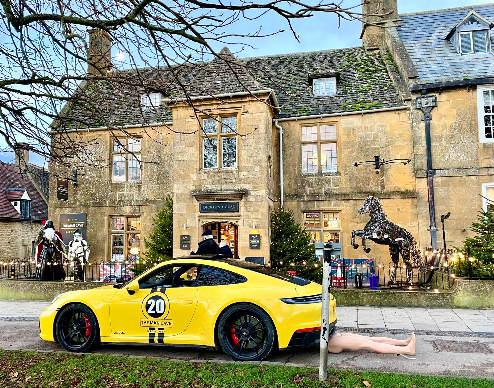 Porsche 911 Carrera 4 GTS