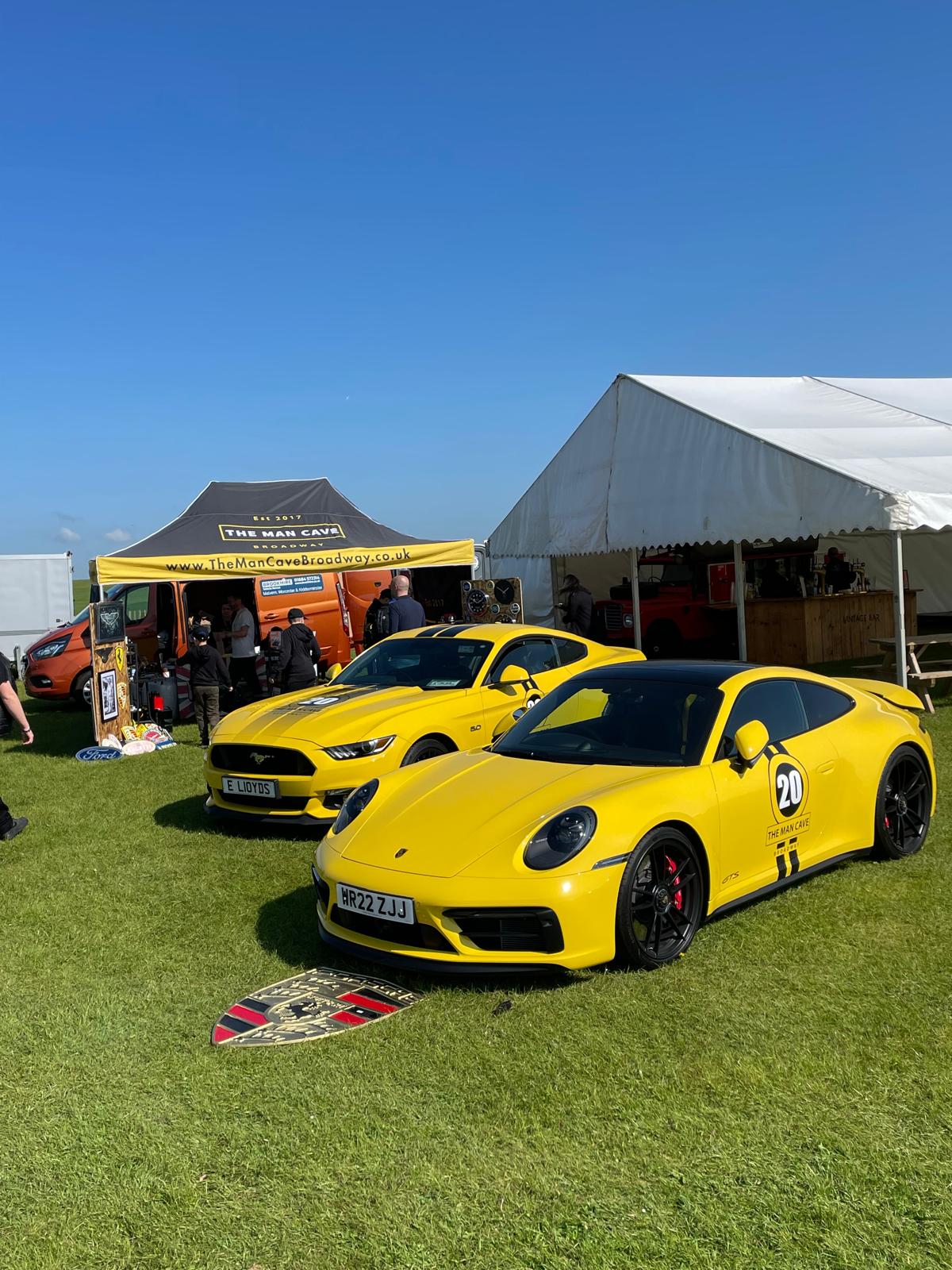 Porsche 911 Carrera 4 GTS