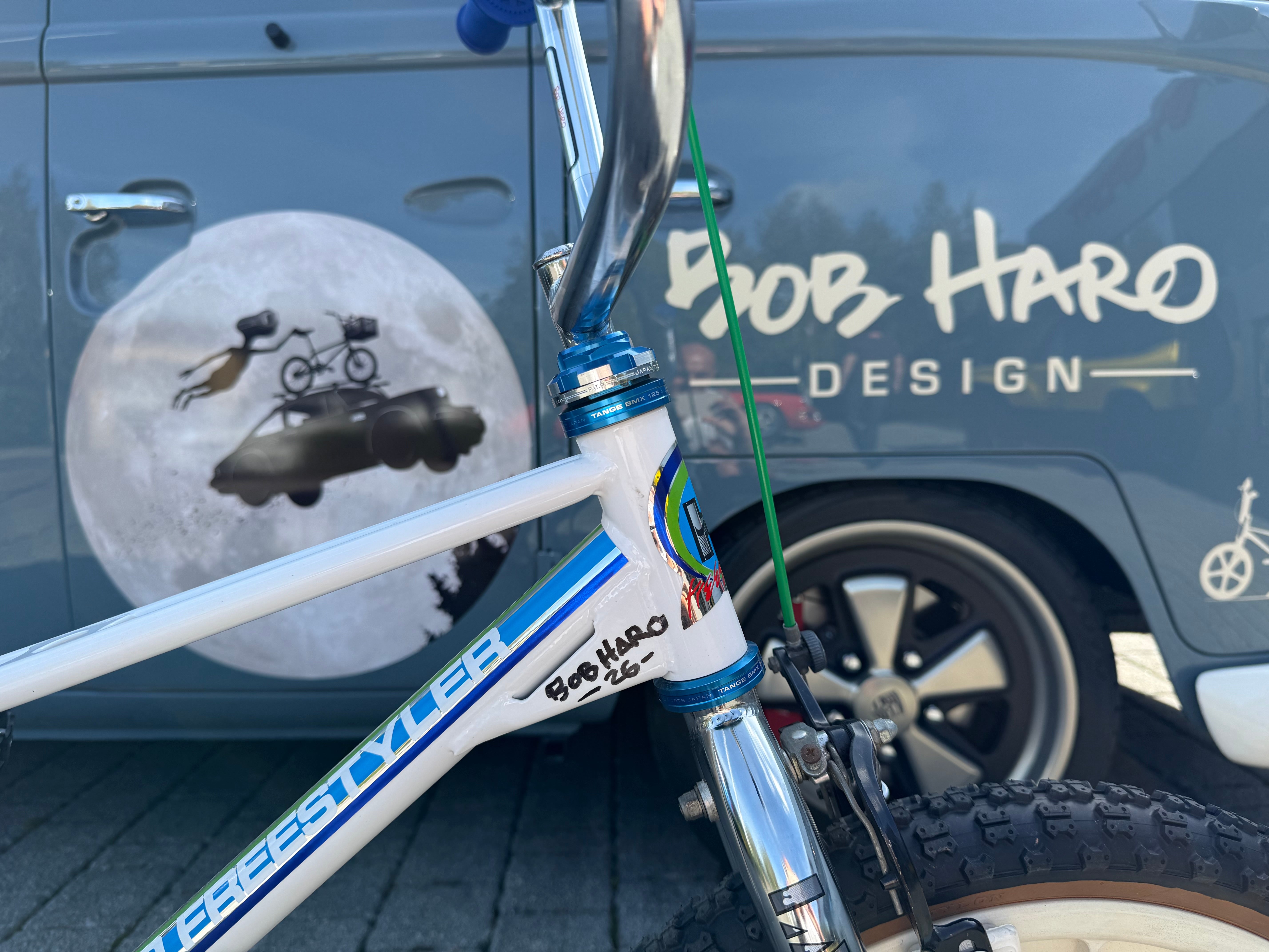 GENUINE 1984 Haro Freestyler BMX signed by Bob Haro!
