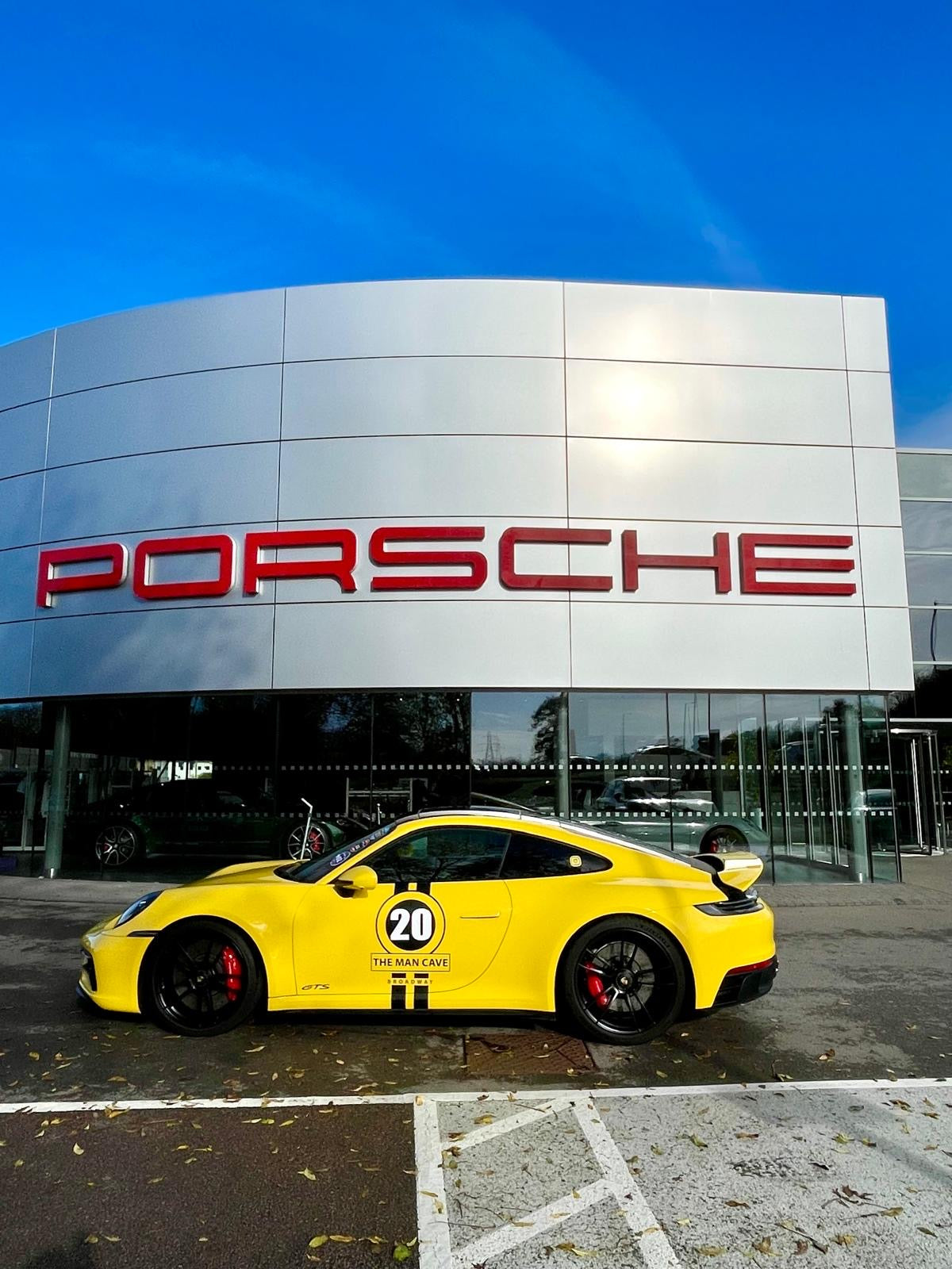 Porsche 911 Carrera 4 GTS