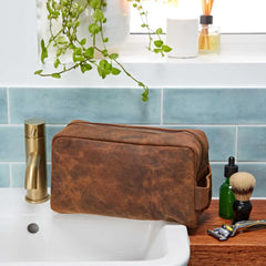 BUFFALO LEATHER MENS TOILETRY WASH BAG