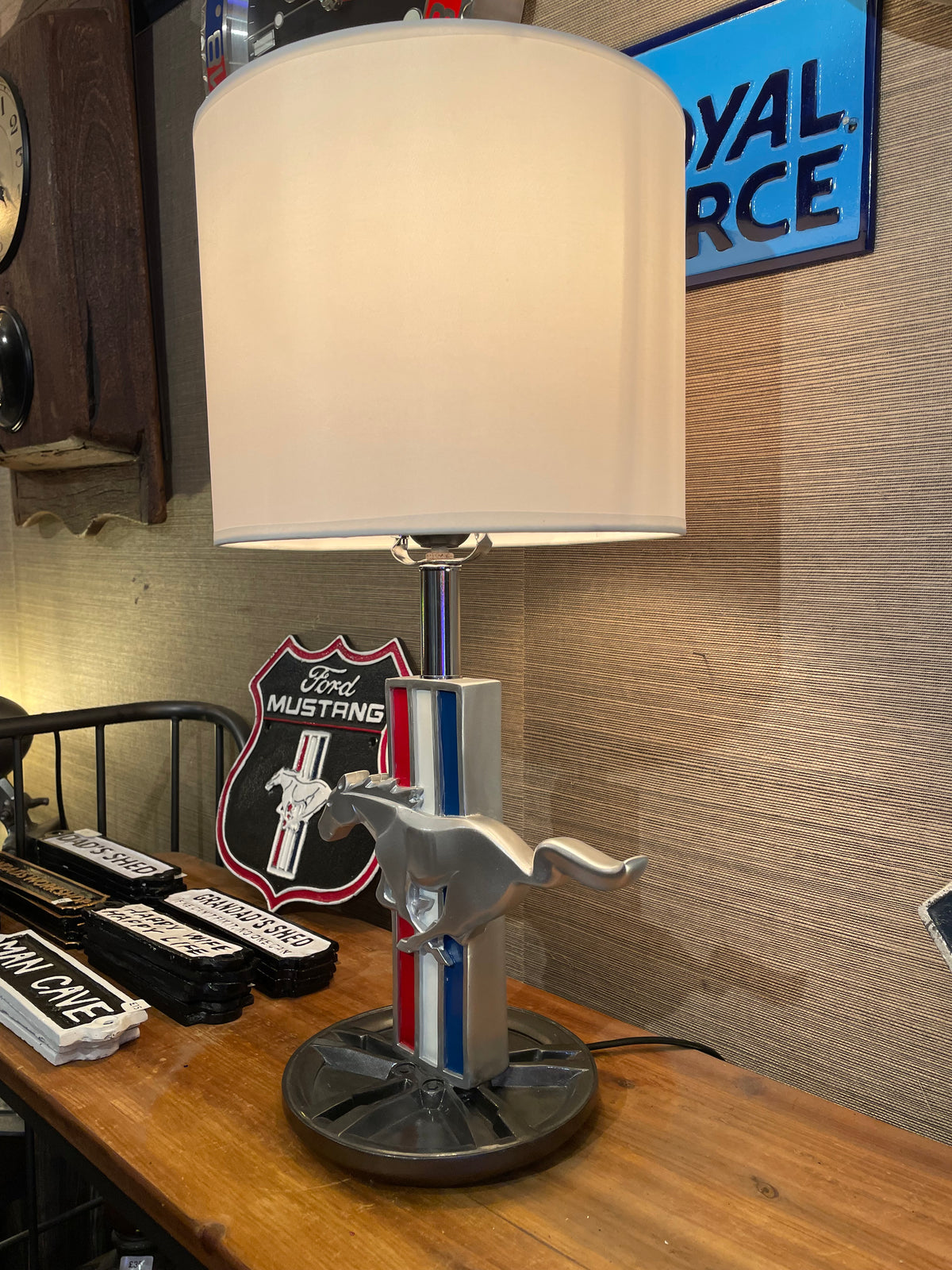 Ford Mustang Lamp / STANG LIGHT