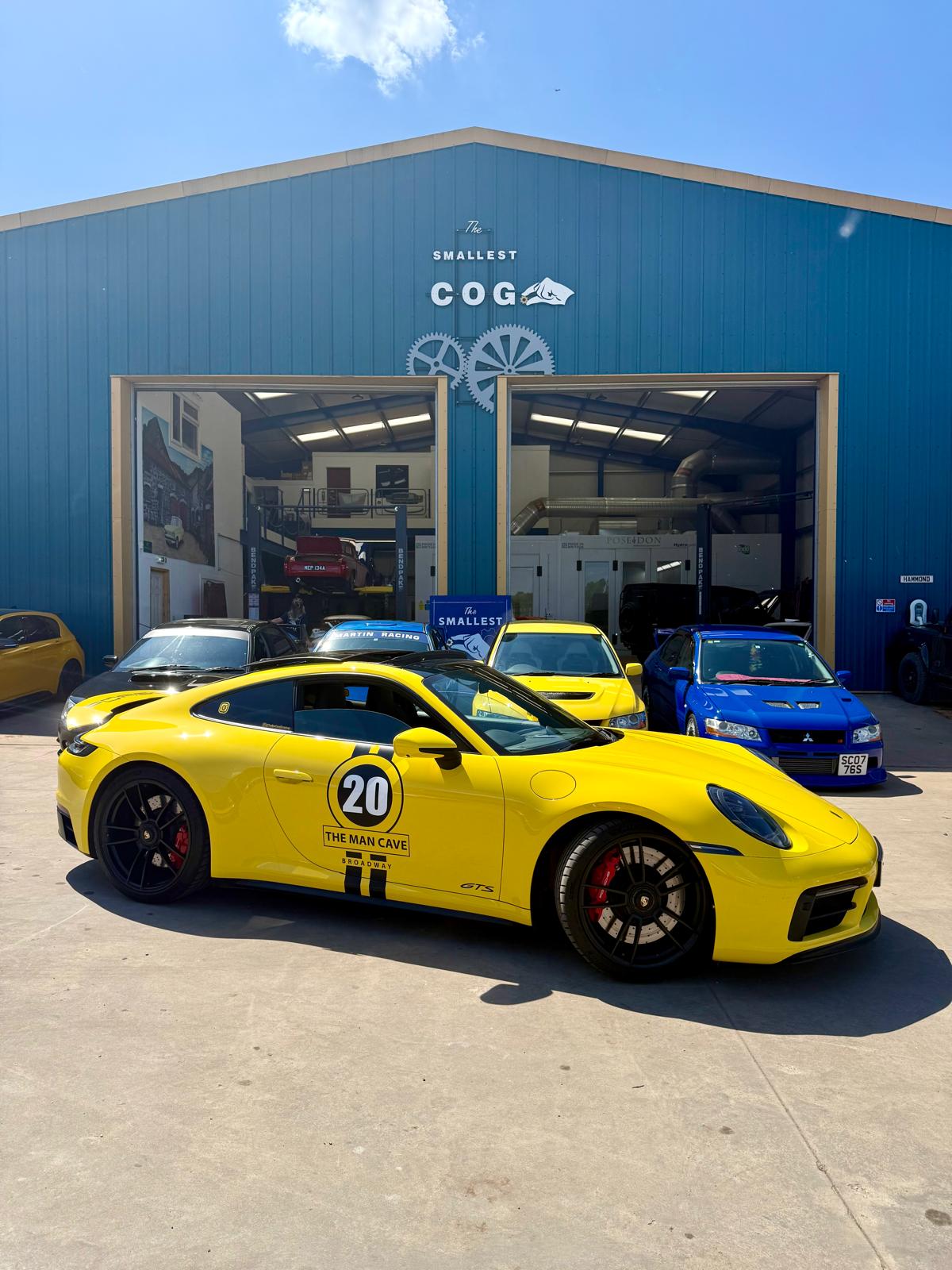 Porsche 911 Carrera 4 GTS