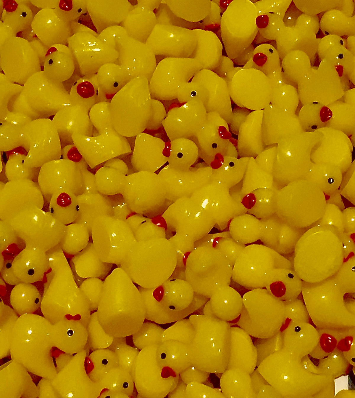 MINIATURE TINY COLLECTABLE DUCKS