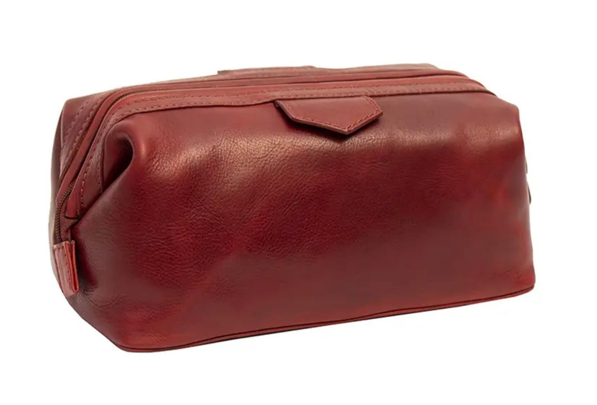 MENS LEATHER TUSCAN TRAVEL TOILETRY WASHBAG / WASH BAG