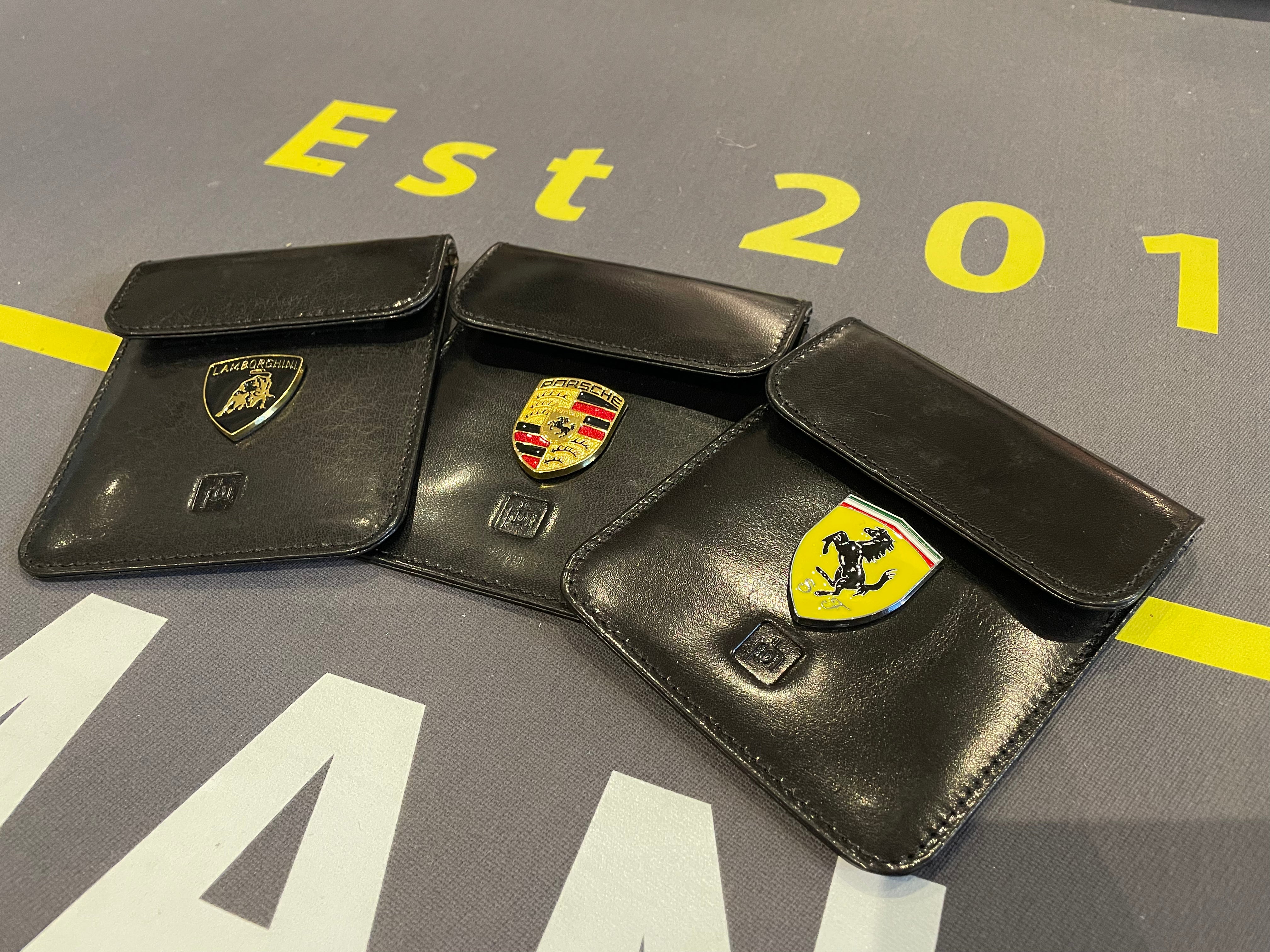 HIP FLASK / KEY POUCH / GIFT SET / RFID / PORSCHE / LAMBORGHINI / FERRAI / KEY RING / SOFT LEATHER