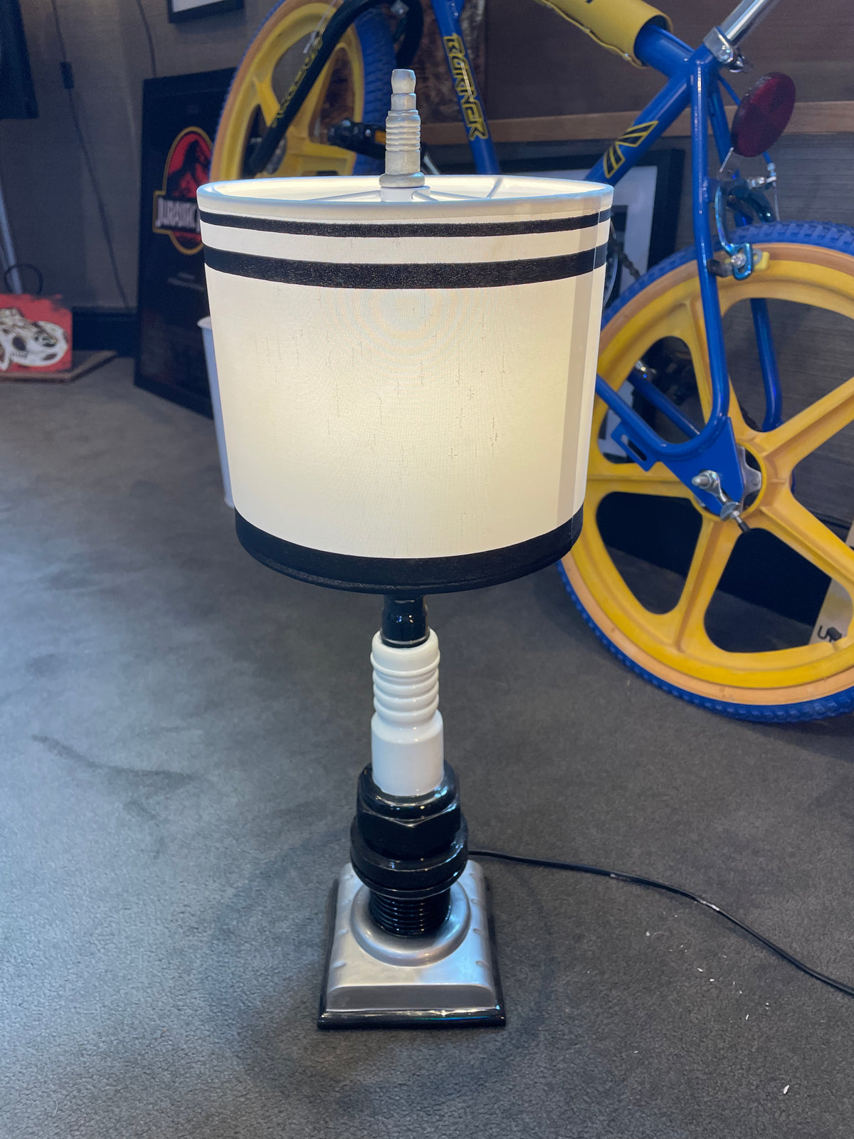 Spark Plug Style Lamp