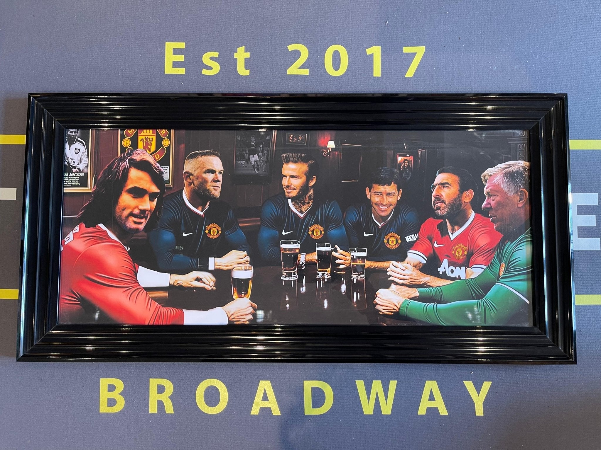 ART CAVE - FOOTBALL LEGENDS - The Man Cave Broadway
