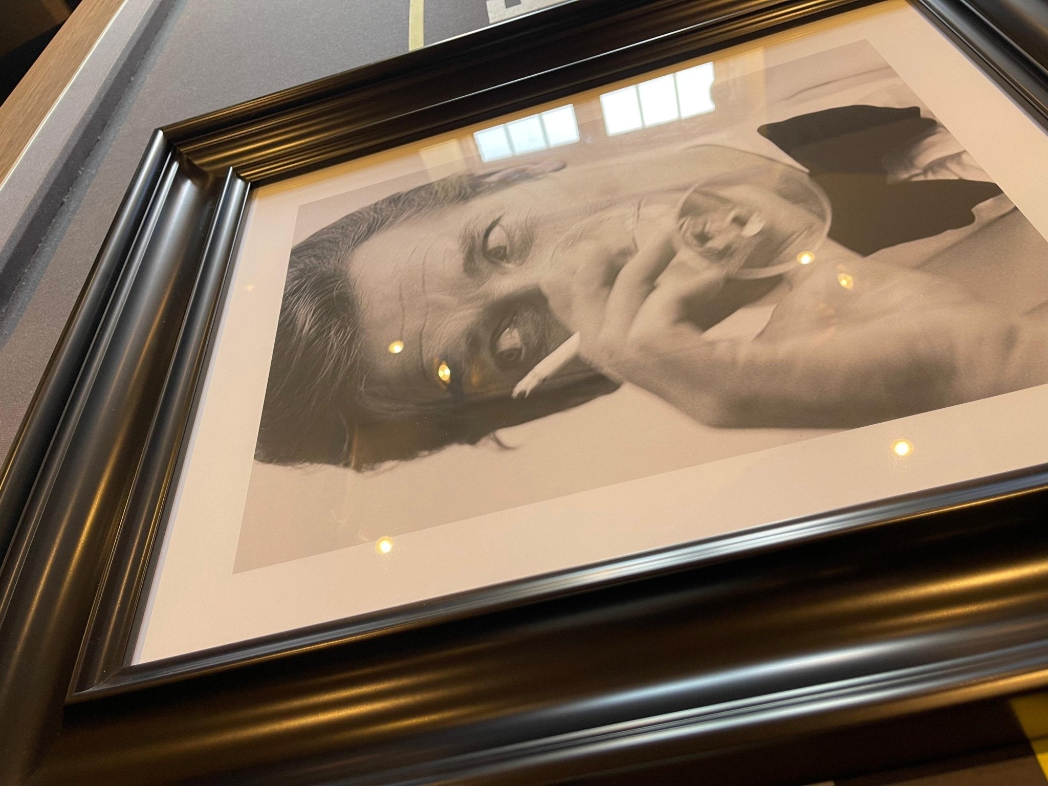 ART CAVE - JAMES BOND ROGER MOORE / DANIEL CRAIG 007 - The Man Cave Broadway