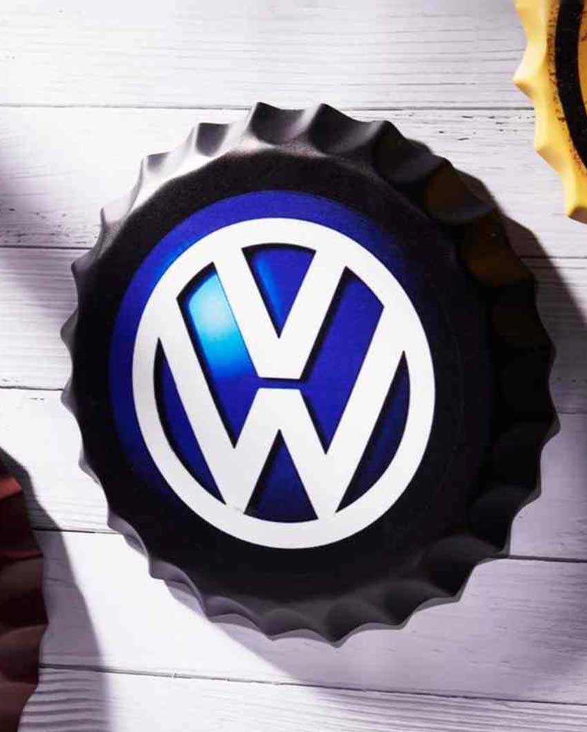 MAN CAVE CAR TIN BAR CAR BOTTLE TOPS - The Man Cave Broadway